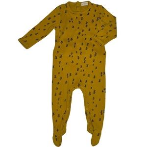 Fin & Vince Bees Footed Romper
